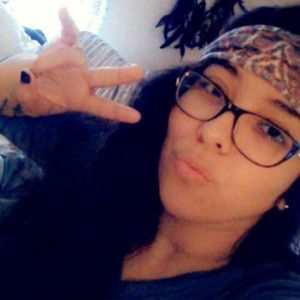 Meet your Posher, Raquel